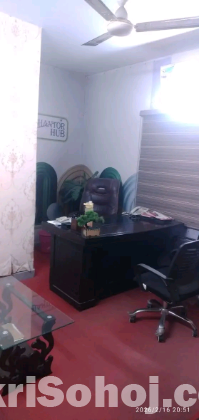 ✨ ফুল ফার্নিশড অফিসে সাবলেট রুম ভাড়া দেওয়া হবে ✨